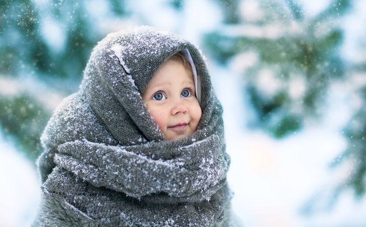 Девочка в пуховом платке